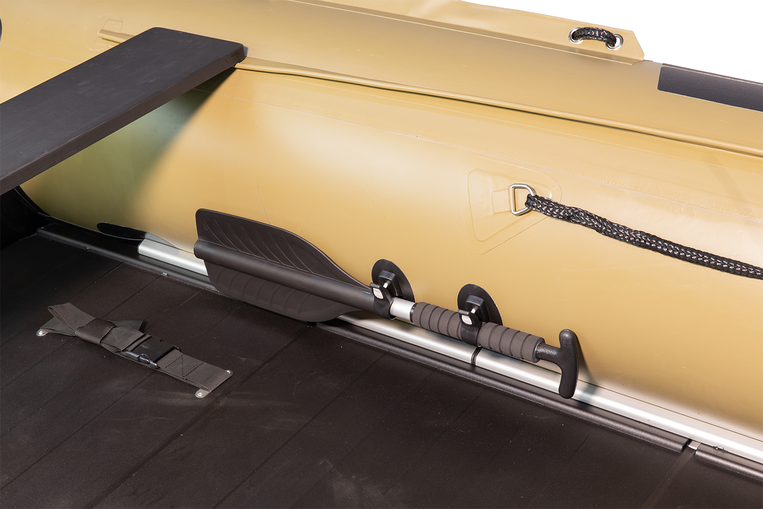 Лодка Badger Heavy Duty 470 AL